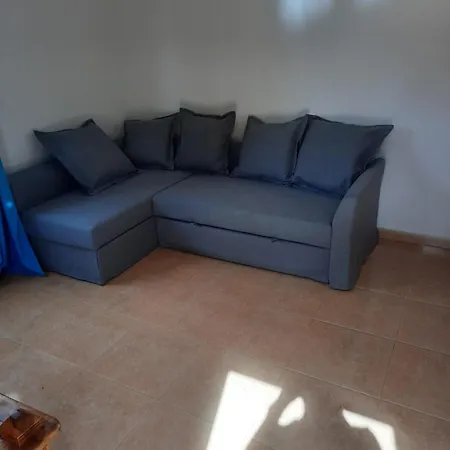 Apartment With Pool Apartamento