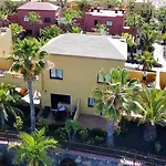 Apartment With Pool Corralejo