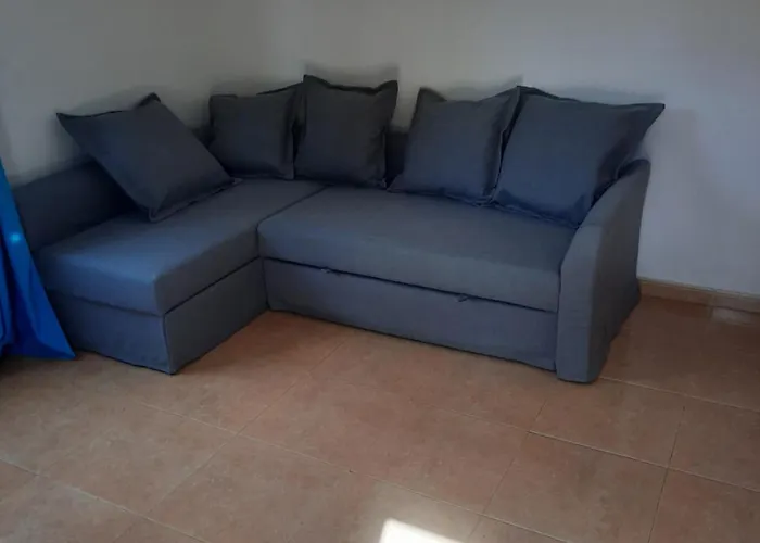 Apartment With Pool Lägenhet