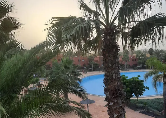 Lägenhet Apartment With Pool